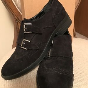 Indigo Rd Black suede loafer